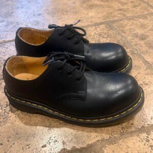 Classic Black Dr. Martens 1965 Smooth Leather Shoes